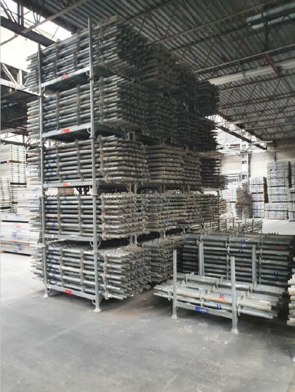 Complete 280 m² Layher Universal multidirectional scaffolding set – used, near new condition