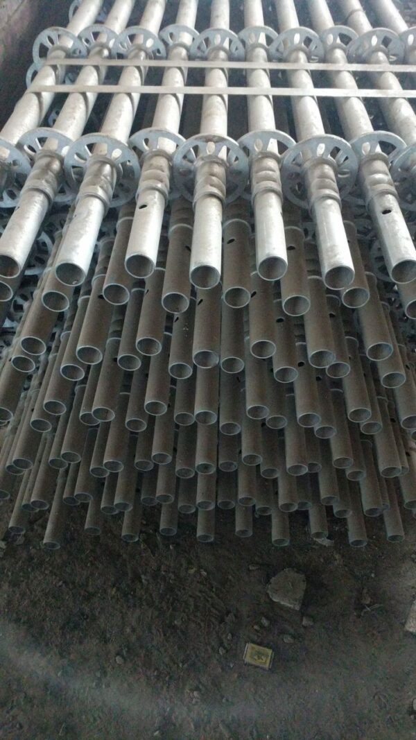 Complete 280 m² Layher Universal multidirectional scaffolding set – used, near new condition