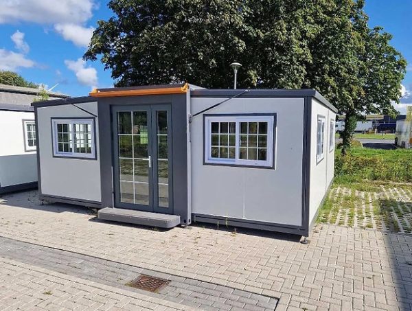 Tiny House Deluxe Mobile Container (19 x 20ft), 2023