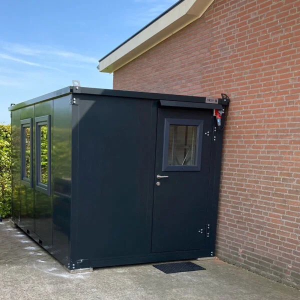 4 x 2 meter black office container