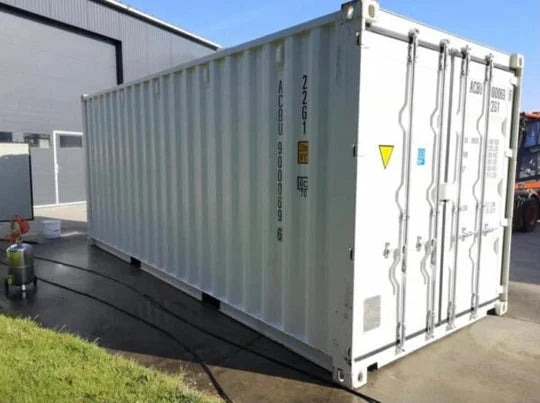 20ft shipping container (self-storage grade)