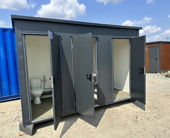 Sanitary container with 3 cubicles